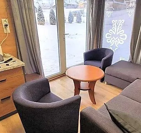 Eco Z Duzym Ogrodem Nad Strumykiem Hotel